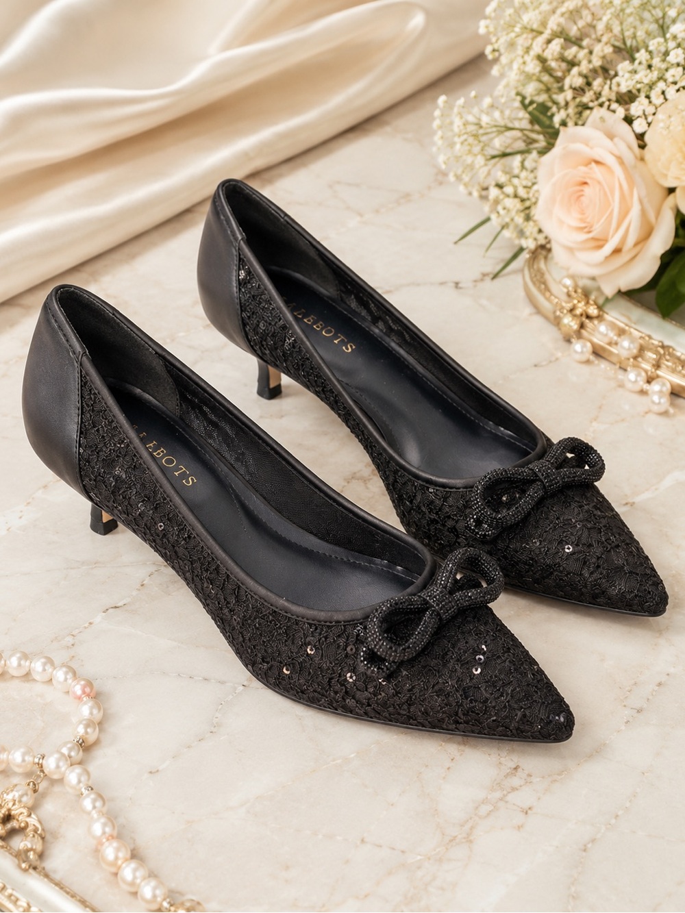 Talbots Black Lace Pointed-Toe Kitten Heel Pumps sz 7-1/2 NWOT